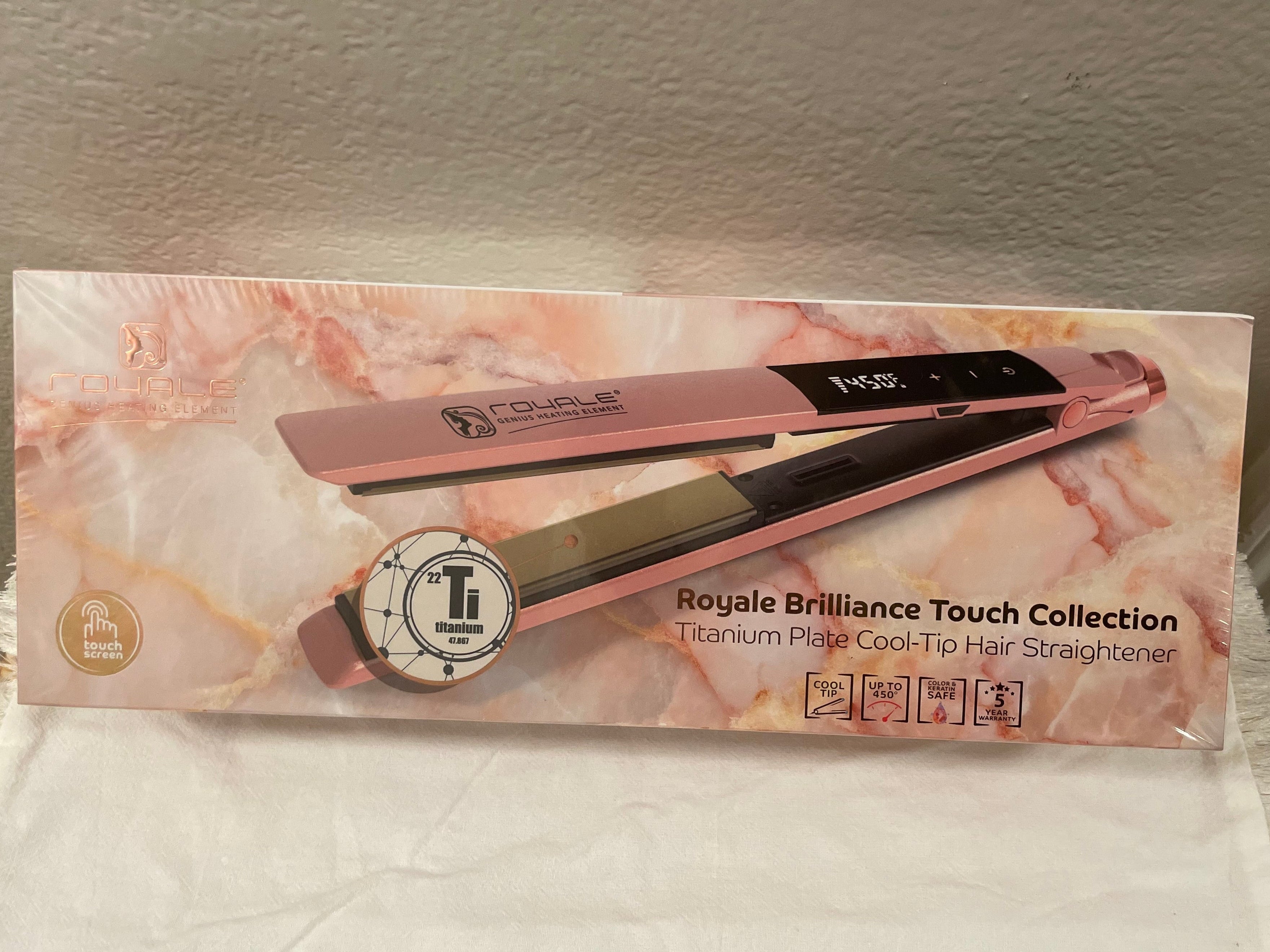 Royale Brilliance Touch Titanium Plate Cool-Tip Hair Straightener (Rose Gold)