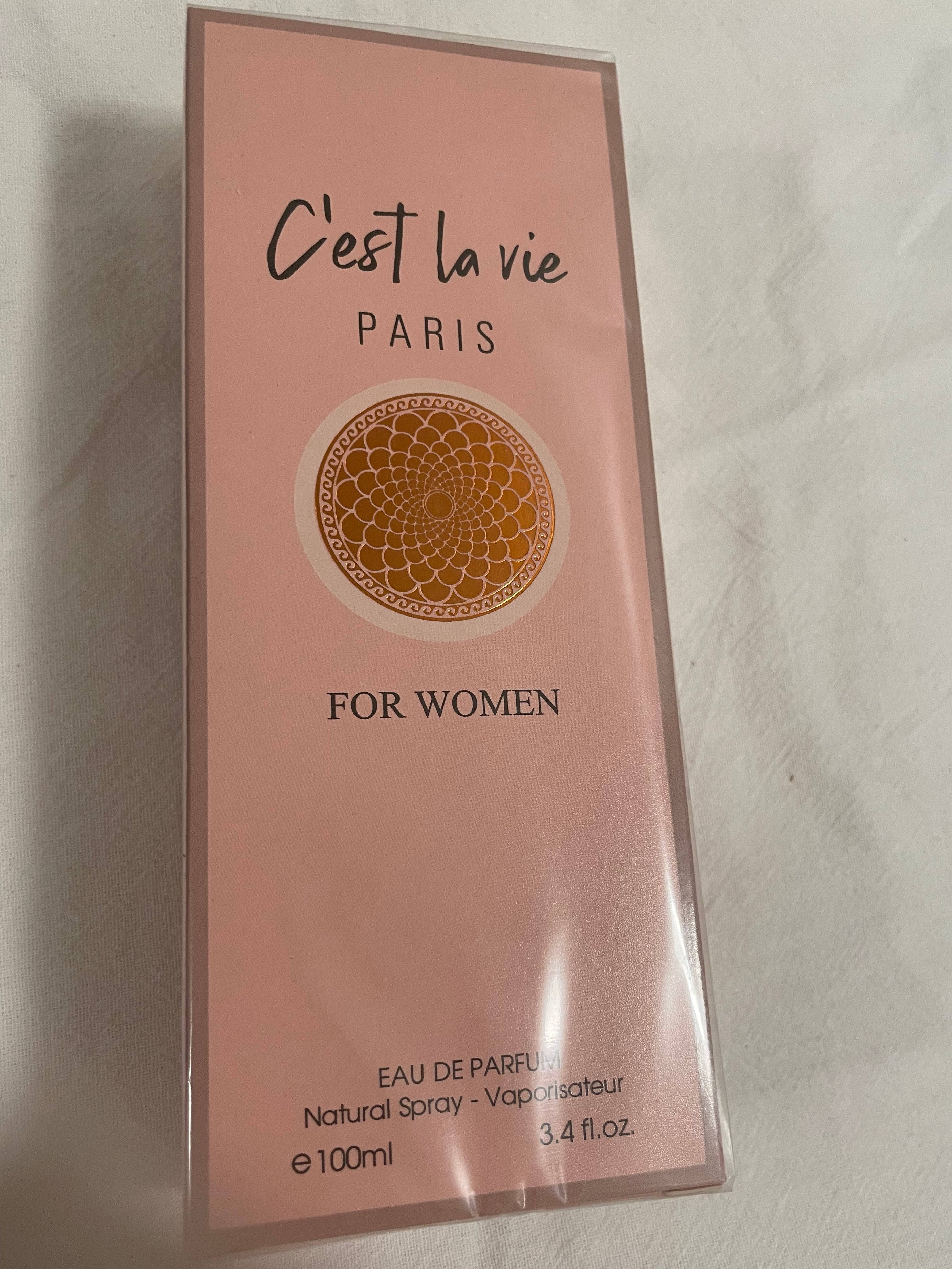 C’est La Vie Paris Perfume